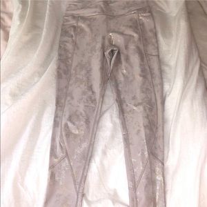 Victoria’s Secret Sport leggings